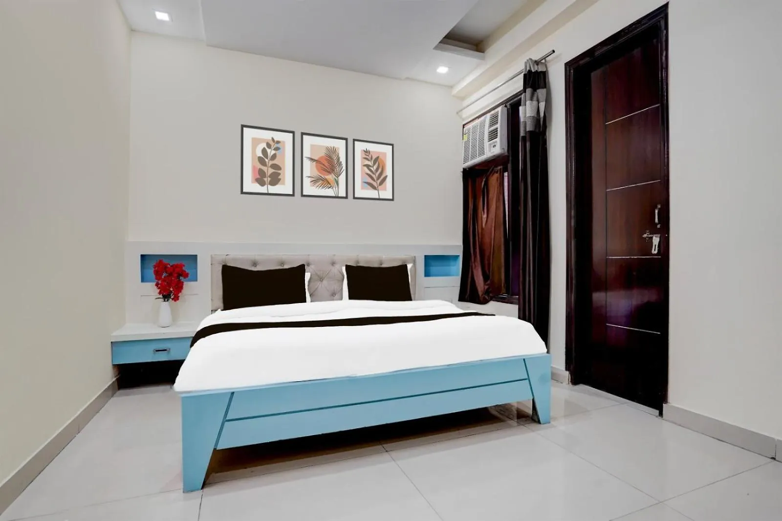 Hotel City Lite New Delhi 4*,  Indien